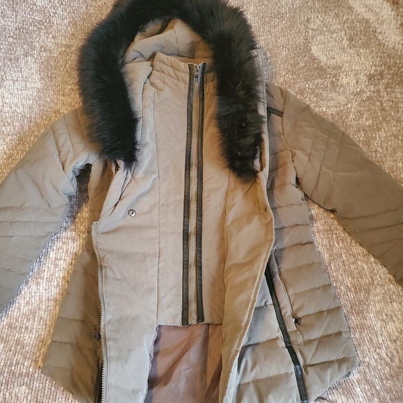 Express Hooded (MINUS THE) Leather Trim Puffer Coat - Picture 6 of 11